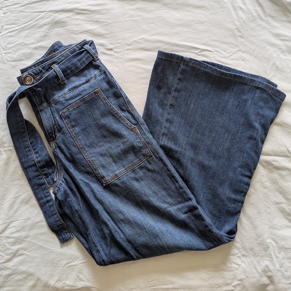 Anthropologie Pilcro High Rise Wide Leg Button Hem Jeans